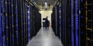 Data facilities are swapping water for eternally chemical compounds to maintain AI cool