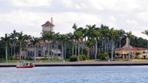 Palm Beach County halts knowledge facilities amid Trump’s AI growth push
