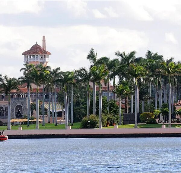 Palm Beach County halts knowledge facilities amid Trump’s AI growth push
