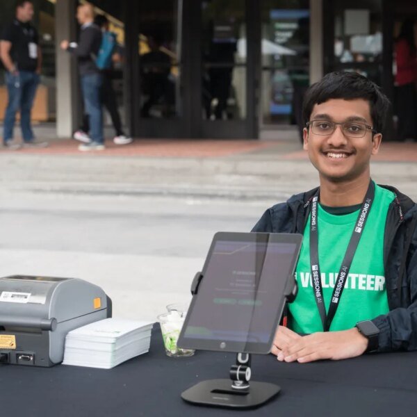 Last name: Disrupt volunteer software closes quickly 
