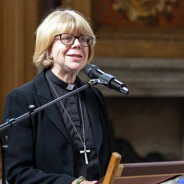 Lambeth Palace withdraws cleric’s interfaith award over bin Laden reward