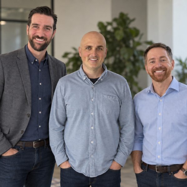 Ex-Tesla group raises $12.5M to place provide chains on autopilot