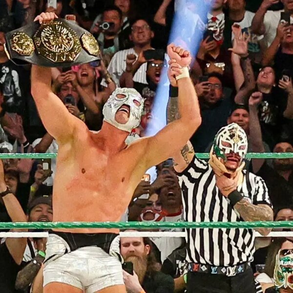 El Grande Americano caps Triplemania 34 with AAA Mega Championship victory over…