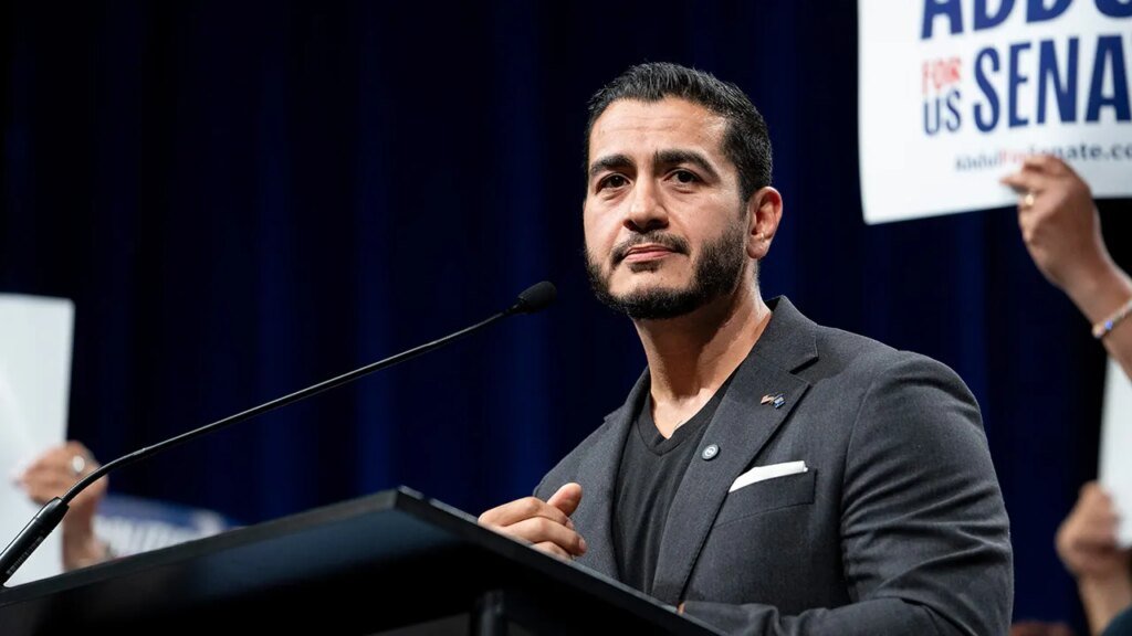 Michigan scholar confronts El-Sayed over Iran silence at city corridor