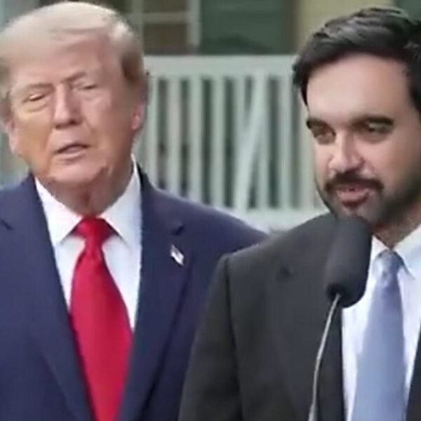 Mamdani Humiliates Trump To His Face On Reporter Ban