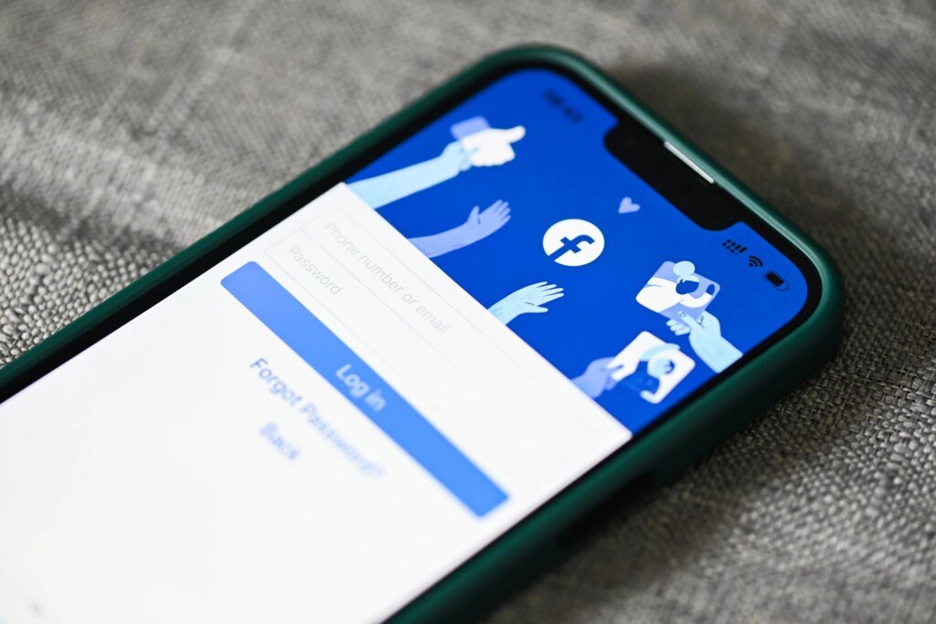 Meta Platforms’ Turn To Shine: History Suggests 40% Upside (NASDAQ:META)