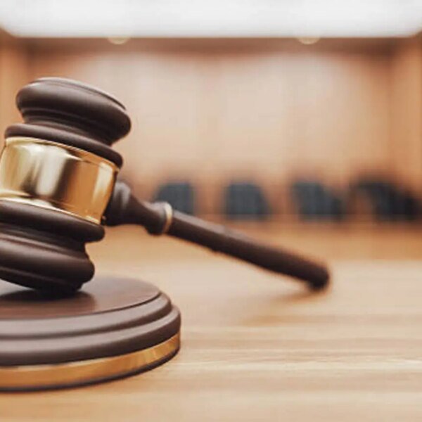 Wall Street Breakfast Podcast: Judge Gives Press A Pass