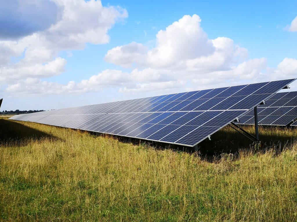 First Solar: Noise Down, Stock Up (NASDAQ:FSLR)