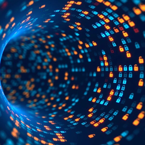 Akamai: Deal With Anthropic Boosts Existing AI-Driven Tailwind; Risks Cloud Horizon (AKAM)
