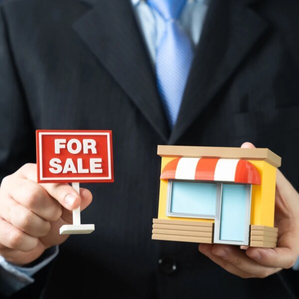 Simon Property Group: Redemption Risk For SPG.PR.J