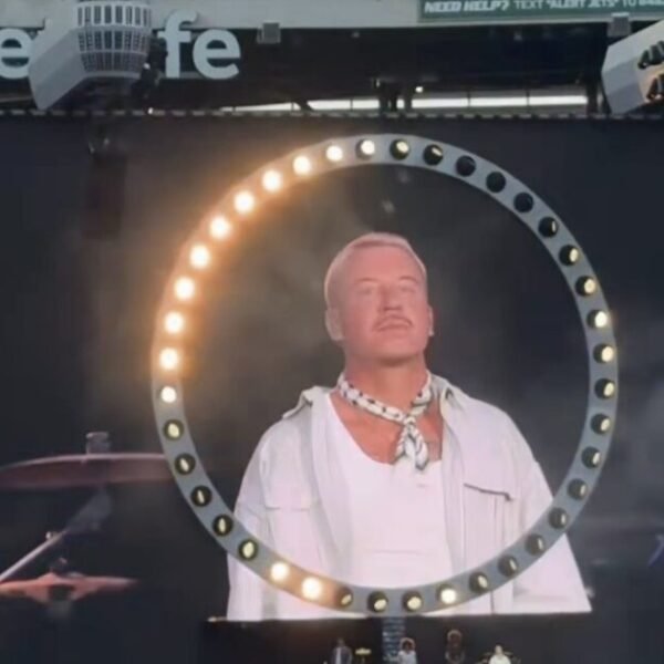 Rapper Macklemore Calls ICE a “Terrorist Organization” During Rant at Ed Sheeran…