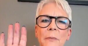 CRINGE: Liberal Celebrities Film Themselves Pledging Loyalty to the Constitution or Something (VIDEO) * The Gateway Pundit * by Mike LaChance