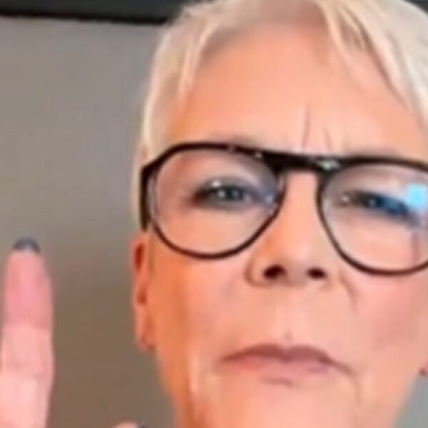 CRINGE: Liberal Celebrities Film Themselves Pledging Loyalty to the Constitution or Something&hellip;