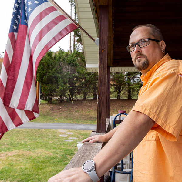 Tennessee man sues police for arrest over filming, criticizing dashing officer