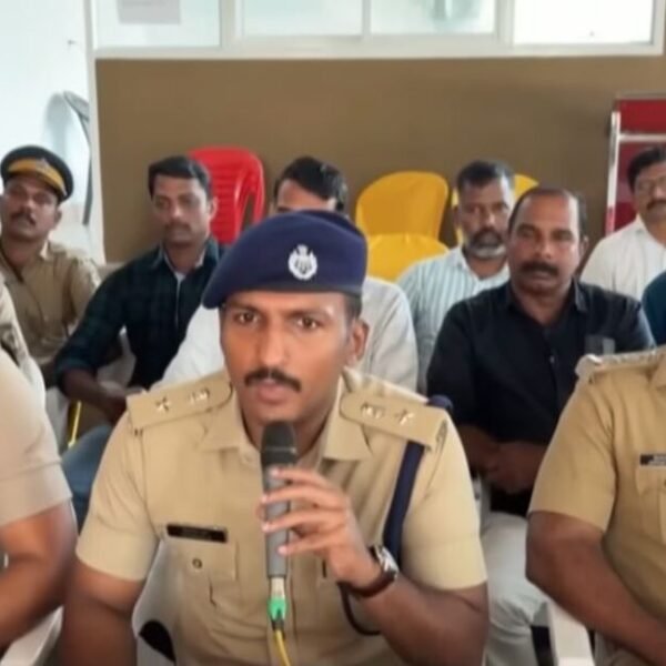 SHOCK VIDEO: Fake Indian Degree Racket Busted by Kerala Police – Over…