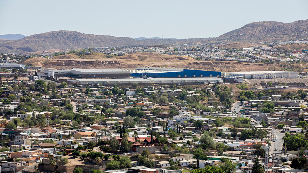 US authorities limits journey to Mexican border metropolis amid safety warning