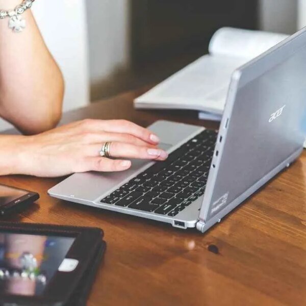 A devoted pc for on-line banking can enhance monetary safety