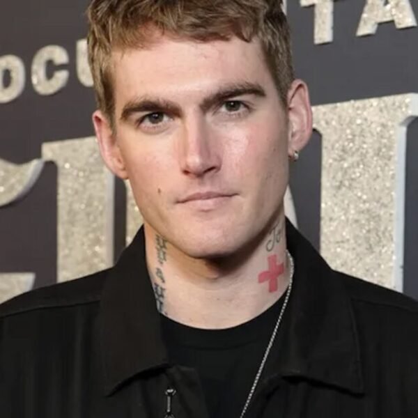 BREAKING TRAGEDY: 27-Yr-Old Son Of Supermodel Cindy Crawford and Randy Gerber Has&hellip;