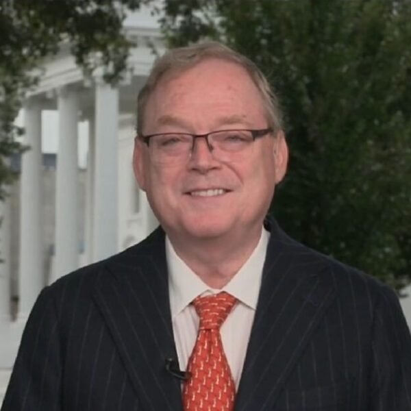 NEC Director Kevin Hassett Weighs in on AI Regulation After Anthropic CEO&hellip;