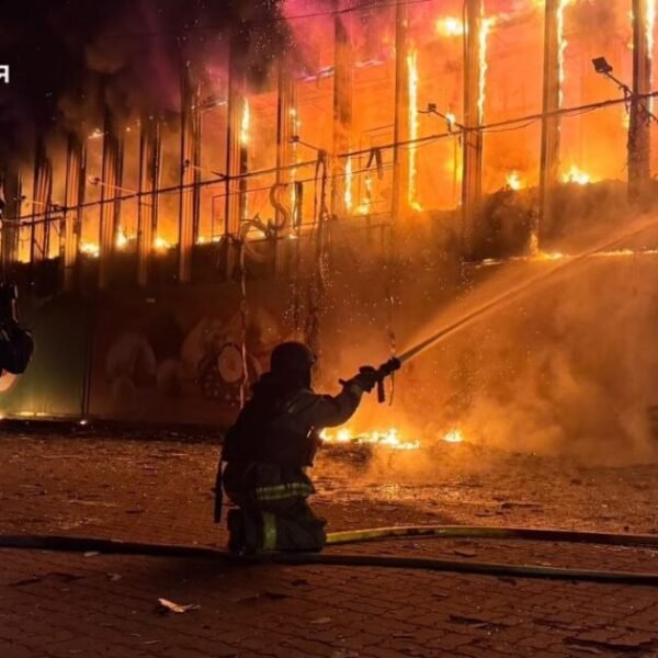 Ukraine Field Report: Russia Destroys Zaporizhzhia Shopping Center as Trump Eyes Belarus…