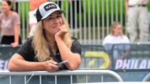 Women’s biking crew supervisor speaks out after trans athlete competes in opposition to females in main competitors