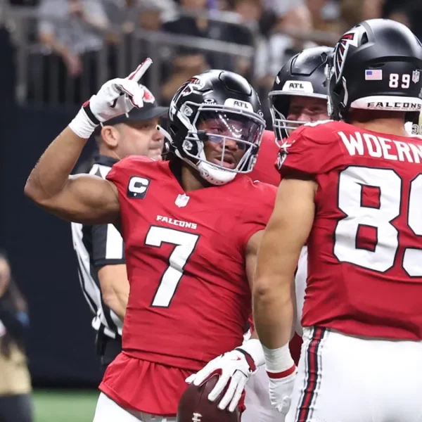 Bijan Robinson Keeps Proving He’s Built for Primetime