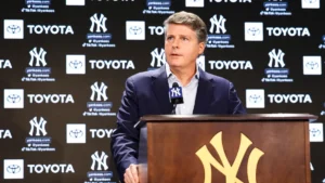 The Yankees’ 17-Year Title Drought Is on Hal Steinbrenner