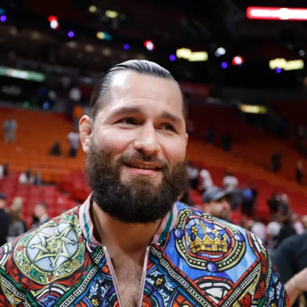 Jorge Masvidal Makes $100K Pick to Beat Islam Makhachev