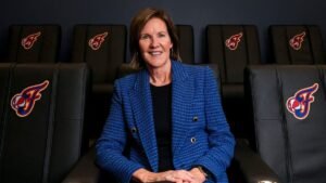 Kelly Krauskopf steps down as Fever staff president