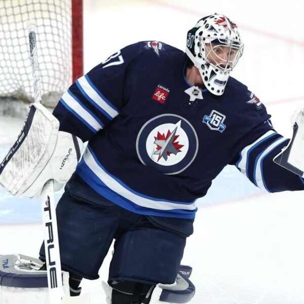 Connor Hellebuyck commerce provides intrigue as Devils go to Stars