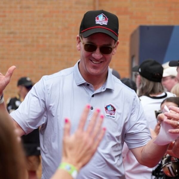 Report: Peyton Manning not anticipated to change into Colts GM