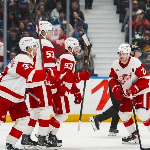 Lucas Raymond’s 3-point effort propels Red Wings previous skidding Canucks