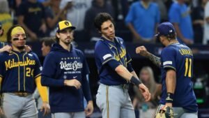 Brewers eye sweep for first Series title, whereas Rays attempt to keep alive