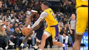 Lakers, minus Luka Doncic (again), cruise to win over Clippers