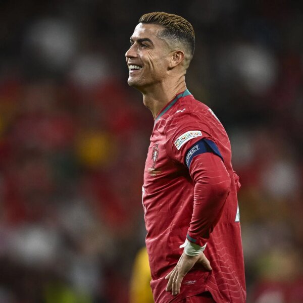 “Doesn’t justify many things” – Ex-Portugal midfielder hits out at Cristiano Ronaldo’s…