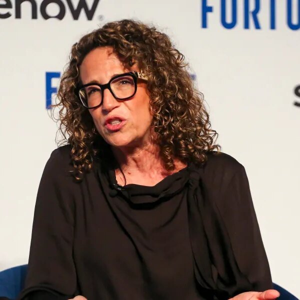 Top futurist Amy Webb sees Fortune 500 companies affected by ‘learned helplessness’…