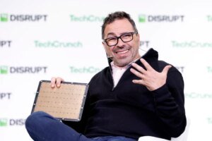 Cerebras CEO pushes again on AI doomsday warnings