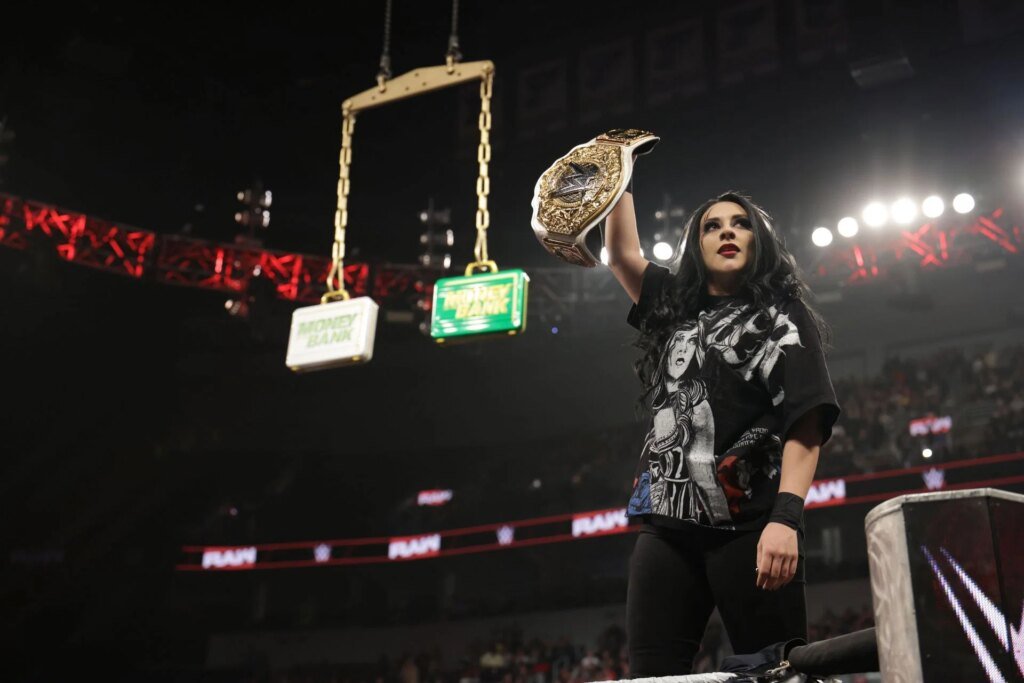 Stephanie Vaquer sends two-word message forward of large WWE title match at MITB
