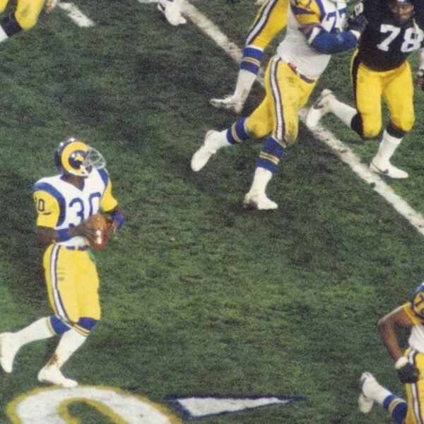 Legendary Rams RB Lawrence McCutcheon dies at 76