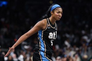 “Caitlin Clark Will Forever be the Greatest Loser in Modern Sports”: WNBA World Disses Fever Star as Rival Angel Reese Gets One Win Closer to Finals 