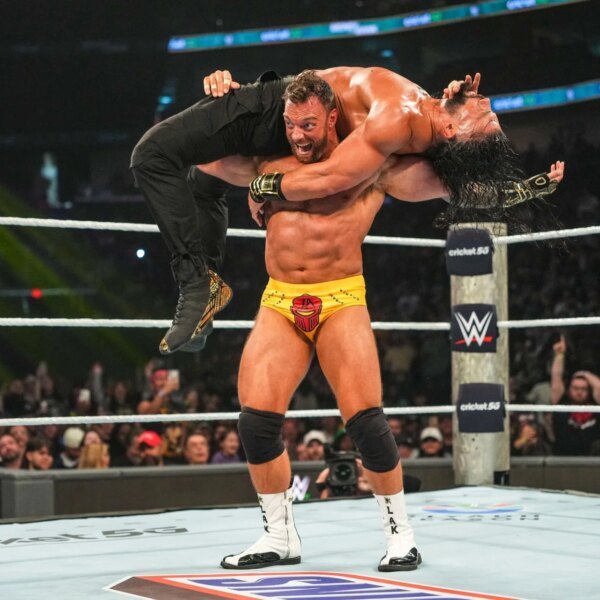 6 Moves Roman Reigns kicked out of towards LA Knight at WWE…