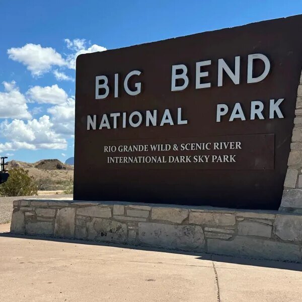 Judge quickly blocks Trump’s border wall in Big Bend area of Texas