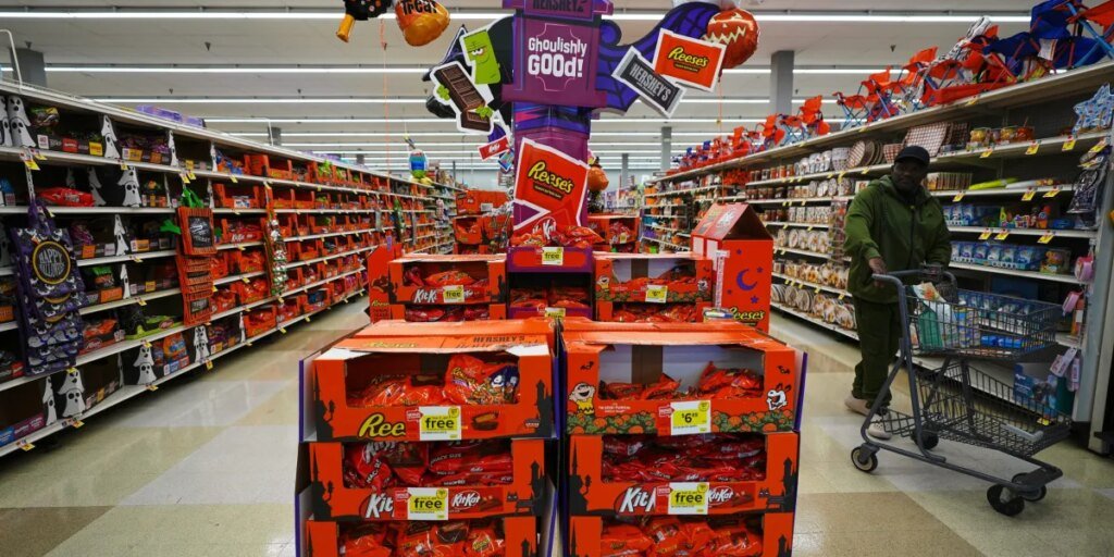 America skimps on Halloween as excessive gas costs power customers to purchase small luggage of sweet