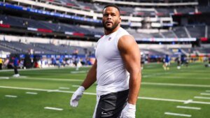 Rams lose Aaron Donald to again soreness for Eagles recreation, Sean McVay says he’s defending star ‘from himself’