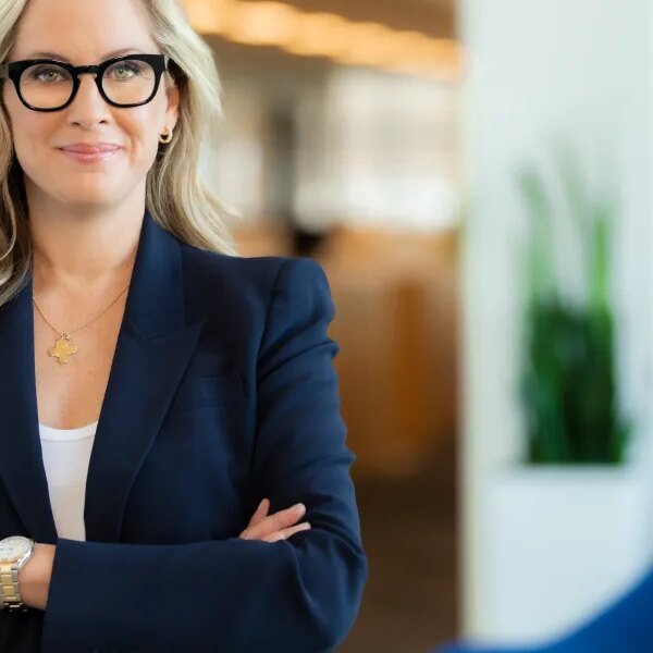 How Cisco’s CMO measures advertising and marketing’s ROI when a single deal&hellip;