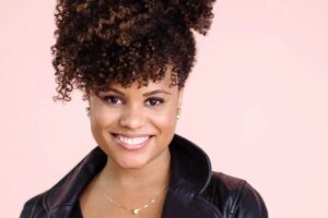 Dawn Myers is making it simpler to model, detangle, and take care of curly hair