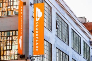 Cloudflare acquires Deno to enhance its Workers programming mannequin