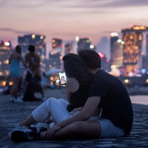 Singapore launches FirstDate courting service for presidency staff