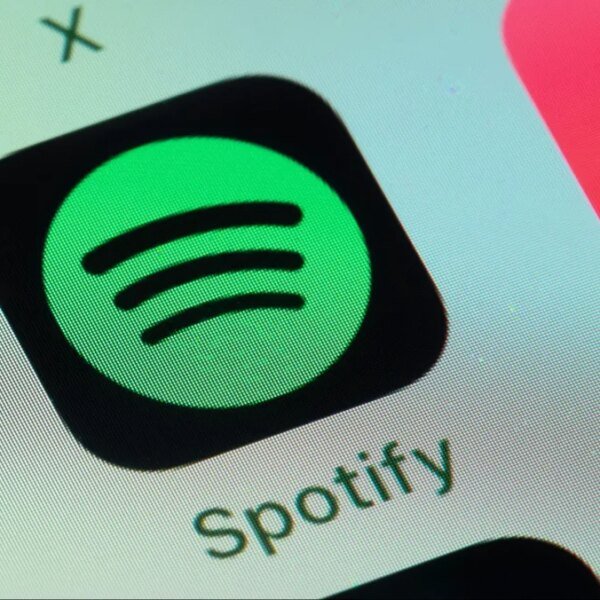 Spotify customers on iOS 27 can now ask Siri to play music…