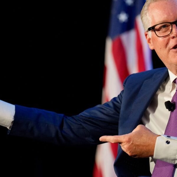 Delta CEO Ed Bastian says there’s ‘no tit for tat’ in Elon…